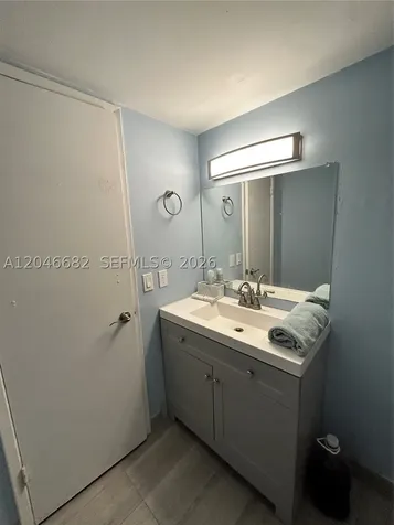 9421 Fontainebleau Boulevard Miami FL 33172