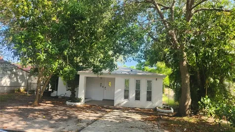 2174 NE 182nd Street North Miami Beach FL 33162