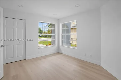 9354 Arborwood Circle Davie FL 33328