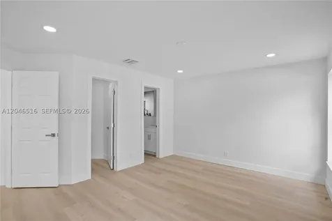 9354 Arborwood Circle Davie FL 33328