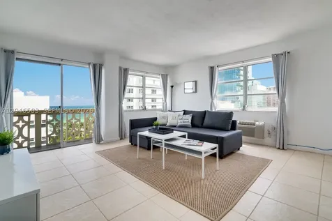 3100 Collins Avenue Miami Beach FL 33140