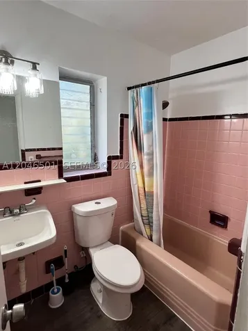 1946 NE 167th Street North Miami Beach FL 33162