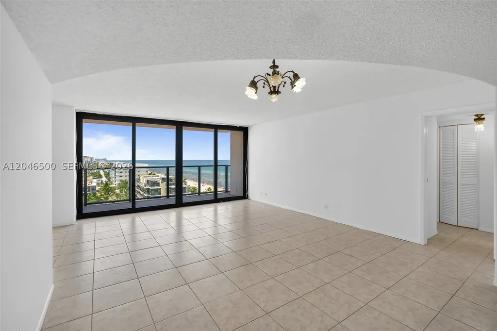 2301 S Ocean Drive Hollywood FL 33019