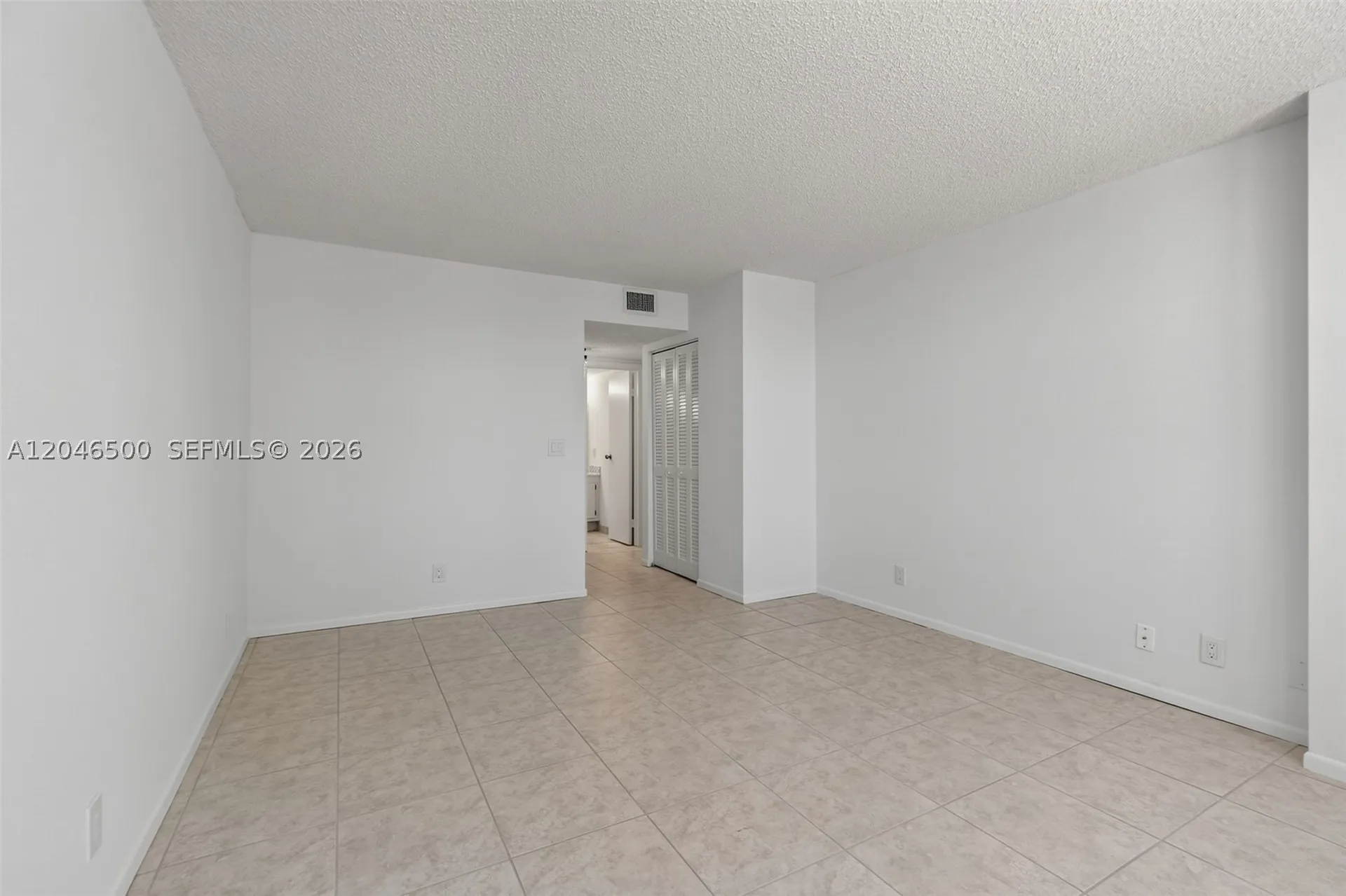 2301 S Ocean Drive Hollywood FL 33019