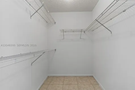 2301 S Ocean Drive Hollywood FL 33019