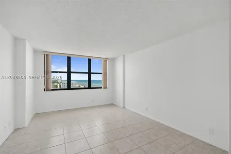 2301 S Ocean Drive Hollywood FL 33019