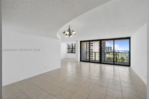 2301 S Ocean Drive Hollywood FL 33019