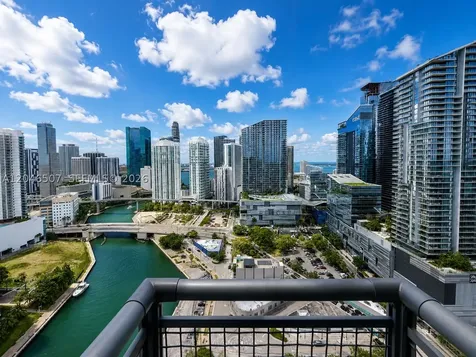 690 SW 1st Court Miami FL 33130