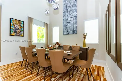 10561 NW 68th Terrace Doral FL 33178