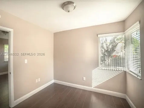500 SW 9th Avenue Miami FL 33130