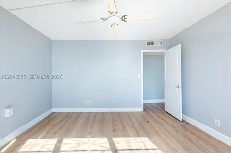 3161 S Ocean Drive Hallandale Beach FL 33009