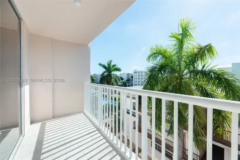 3161 S Ocean Drive Hallandale Beach FL 33009