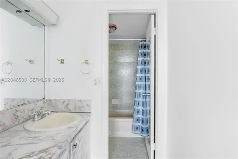 3161 S Ocean Drive Hallandale Beach FL 33009