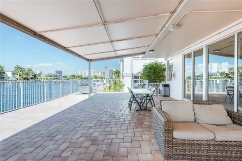 3161 S Ocean Drive Hallandale Beach FL 33009