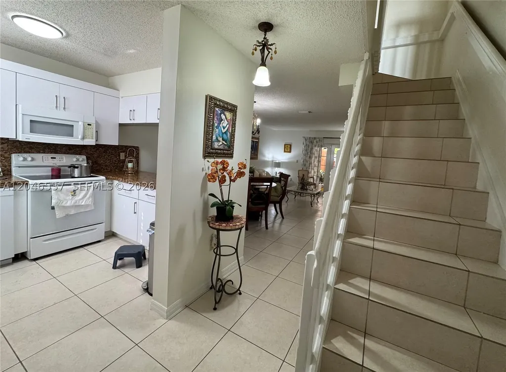 2365 W 74th Street Hialeah FL 33016