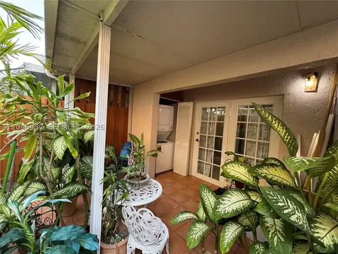 2365 W 74th Street Hialeah FL 33016