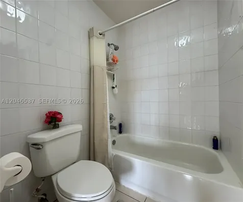2365 W 74th Street Hialeah FL 33016
