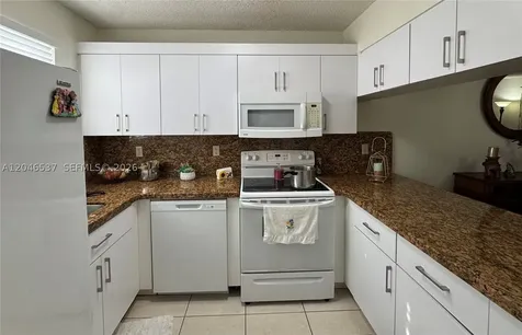 2365 W 74th Street Hialeah FL 33016