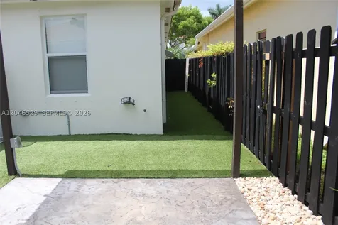 3431 NE 1st Street Homestead FL 33033