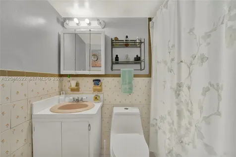 829 SW 19th Avenue Miami FL 33135