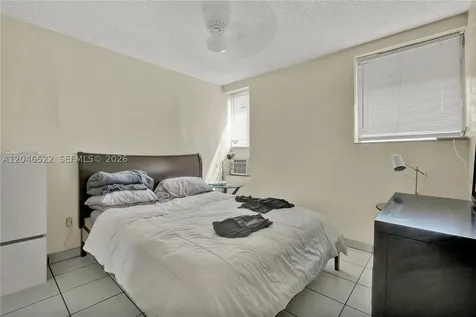 829 SW 19th Avenue Miami FL 33135