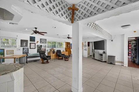 9841 SW 157th Terrace Miami FL 33157