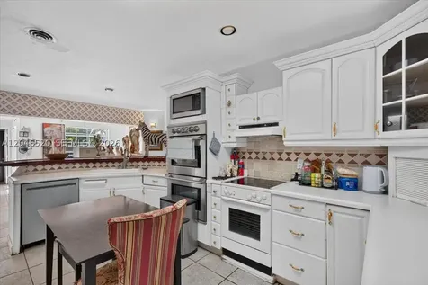 9841 SW 157th Terrace Miami FL 33157