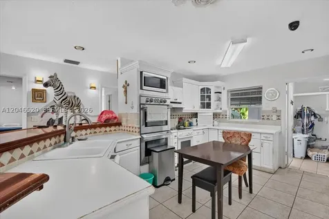 9841 SW 157th Terrace Miami FL 33157