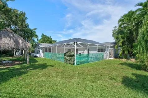 9841 SW 157th Terrace Miami FL 33157
