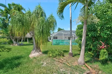 9841 SW 157th Terrace Miami FL 33157