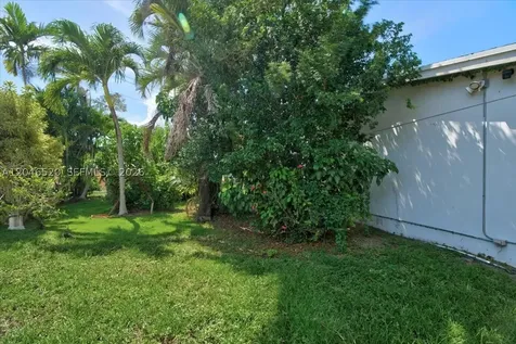 9841 SW 157th Terrace Miami FL 33157