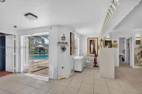 9841 SW 157th Terrace Miami FL 33157