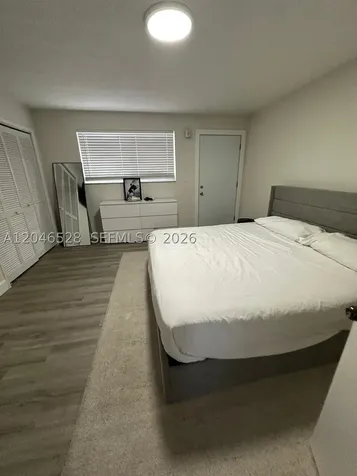 6805 SW 88th Street Pinecrest FL 33156