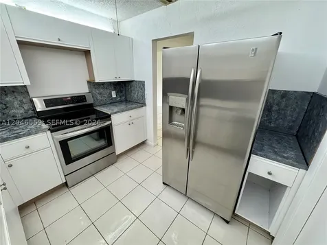 2495 SW 82nd Avenue Davie FL 33324