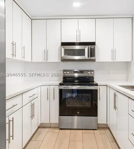 1110 SW 125th Avenue Pembroke Pines FL 33027