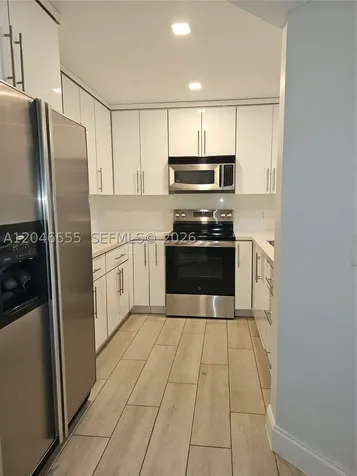 1110 SW 125th Avenue Pembroke Pines FL 33027