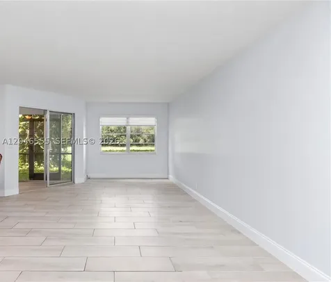 1110 SW 125th Avenue Pembroke Pines FL 33027