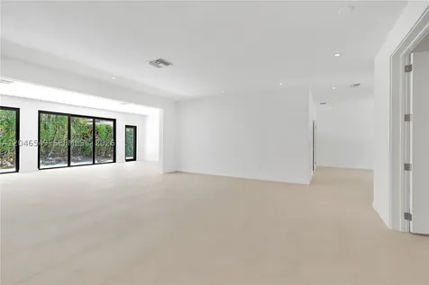 950 Bayamo Avenue Coral Gables FL 33146