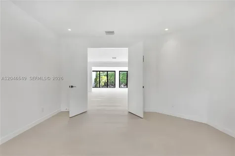 950 Bayamo Avenue Coral Gables FL 33146