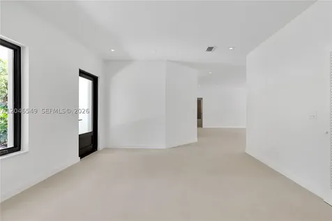 950 Bayamo Avenue Coral Gables FL 33146