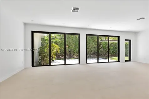 950 Bayamo Avenue Coral Gables FL 33146