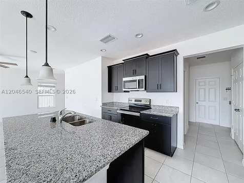 857 Scrub Oak Hammock Road Davenport FL 33837