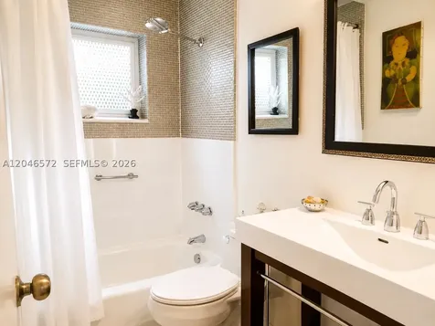 1050 Pennsylvania Avenue Miami Beach FL 33139