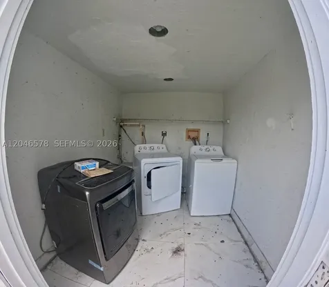 5720 SW 38th Court Davie FL 33314