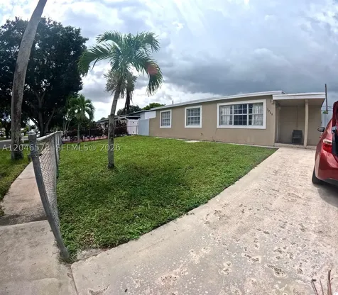 5720 SW 38th Court Davie FL 33314