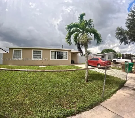 5720 SW 38th Court Davie FL 33314