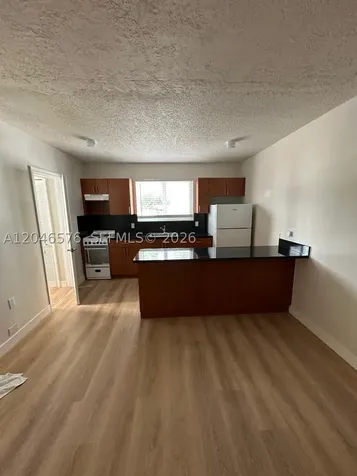 6805 SW 88th Street Pinecrest FL 33156