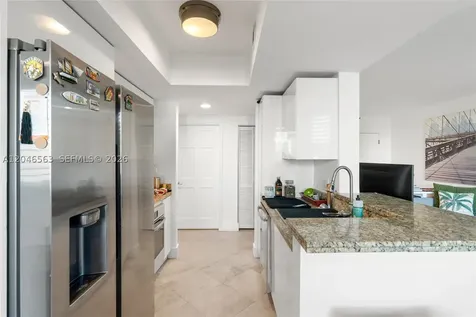 110 Washington Avenue Miami Beach FL 33139