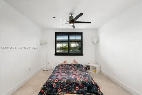 110 Washington Avenue Miami Beach FL 33139