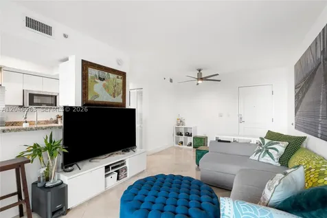 110 Washington Avenue Miami Beach FL 33139